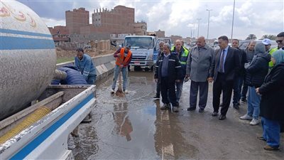 محافظ القليوبية يتابع جهود سحب مياه الأمطار وانتظام الحركة المرورية