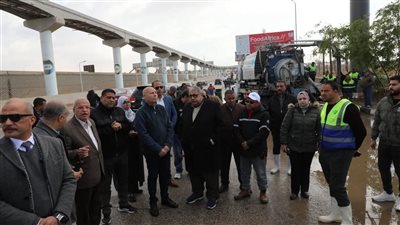 لليوم الثاني.. محافظ القاهرة يواصل جولاته لمتابعة رفع مياه الأمطار