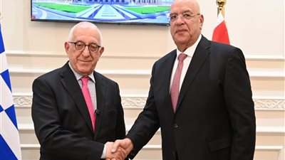 المستشار هشام بدوي يلتقي رئيس البرلمان اليوناني