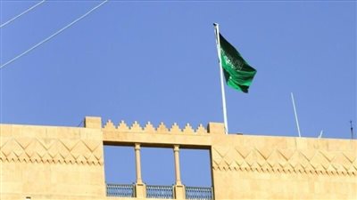 السفارة السعودية ببيروت تجدد دعوتها إلى مواطنيها بمغادرة لبنان بسبب الحرب