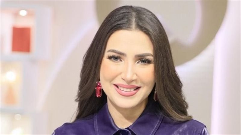 الإعلامية إيمان عز الدين 