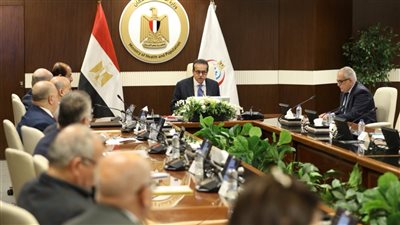 وزير الصحة يترأس اجتماع هيئة التأمين الصحي ويناقش عدة ملفات مهمة لتطوير المنظومة