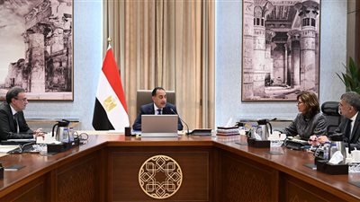 مدبولي يستعرض منظومة جديدة لاختيار وتأهيل القيادات بالجهاز الإداري للدولة