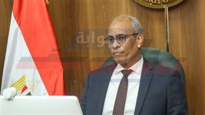 محافظ كفر الشيخ يشارك في اجتماع التنمية المحلية لتطبيق قرار ترشيد الكهرباء