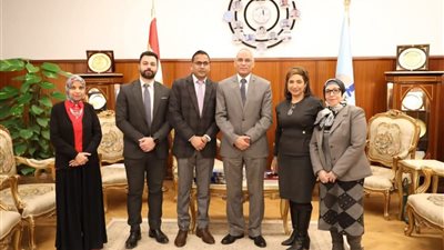القومي للبحوث يدرس إنشاء وحدة متخصصة في الطب التكميلي الهندي