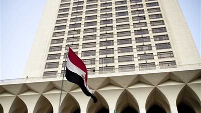 مصر تتابع أزمة نقل المتوفين المصريين من الكويت وتيسير عودة المواطنين إلى أرض الوطن