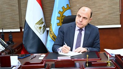 محافظ الغربية يناقش الملفات التنفيذية وتحسين مستوى الخدمات