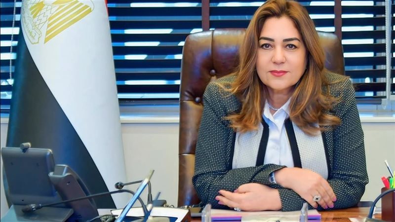 د.منال عوض