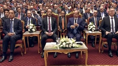 إشادات برلمانية برسائل الرئيس السيسي: مصر لاعب محوري يقود توازنات الطاقة ويواجه الأزمات العالم 
