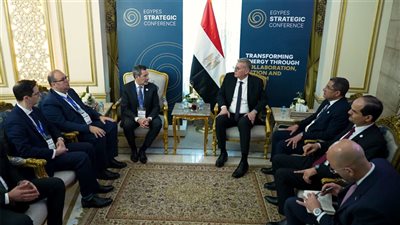 وزير البترول يبحث تعزيز التعاون مع شلمبرجير العالمية في تطبيق الحفر الأفقي لزيادة الإنتاج البترولي