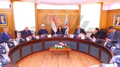 وزيرة التضامن الاجتماعي تترأس اجتماع مجلس إدارة بنك ناصر