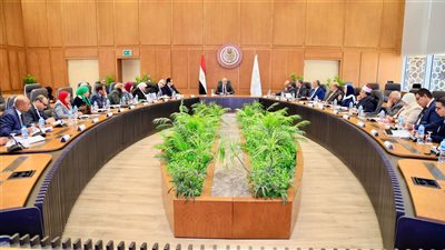 وزير التعليم يعتمد الخريطة الزمنية للعام الدراسي 2026/2027 ويعلن تطوير المناهج