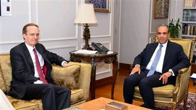 وزير الخارجية يستقبل نائب سكرتير جهاز الخدمة الخارجية للاتحاد الأوروبي