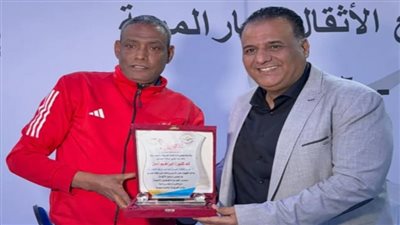  نادي العزيمة بالإسماعيلية يقدم التهنئة والدعم لأسرة رفع الأثقال البارالمبية المصرية