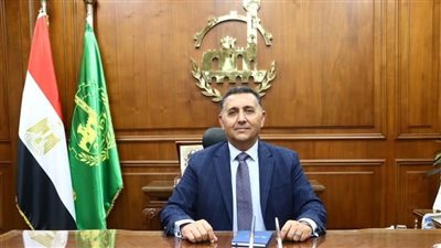 محافظ القليوبية يترأس اجتماع اللجنة العليا للإعلانات لتعظيم الموارد