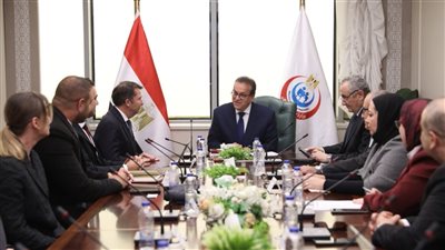 وزير الصحة يستقبل ممثلي شركتين لبحث التعاون في علاج أمراض القلب