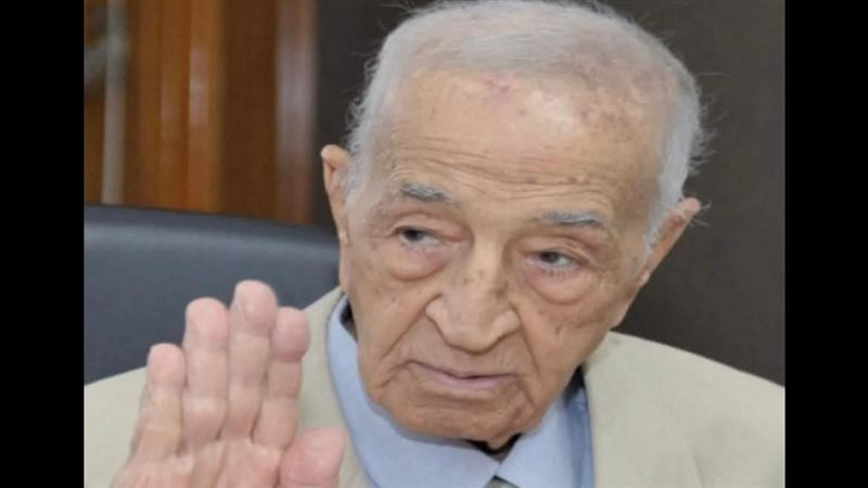 الإعلامي فهمي عمر
