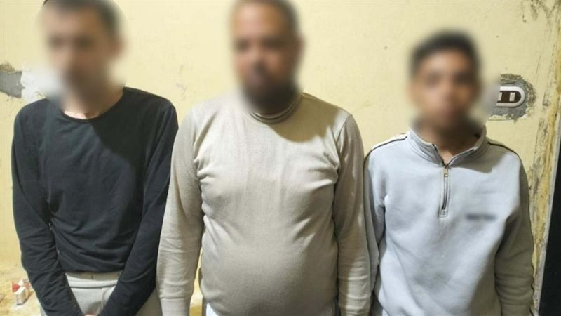 المتهمين 
