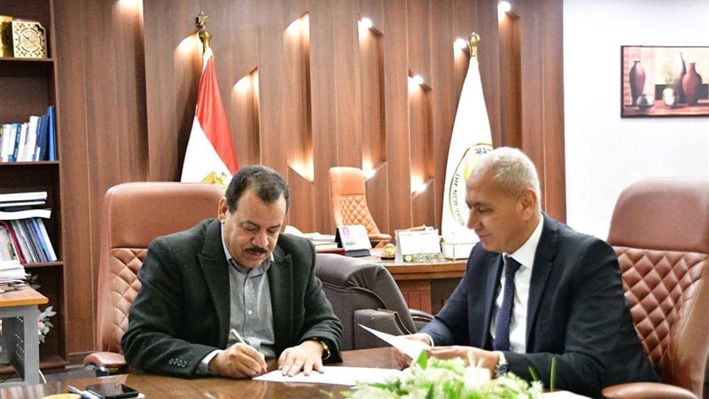 تعاون برلماني جامعي