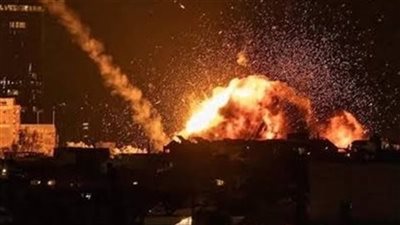 إيران تهاجم تل أبيب بصواريخ عنقودية