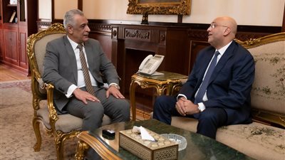 الإنتاج الحربي وجهاز المشروعات يبحثان دعم الشباب وتعزيز التصنيع المحلي