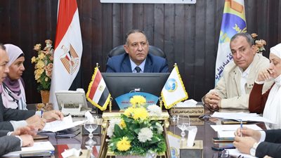 إنهاء المشروعات المتأخرة يتصدر مناقشات 