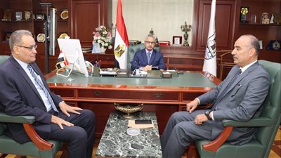 تفاصيل لقاء محافظ بني سويف بوكيل وزارة التربية والتعليم الجديد ووكيل المديرية