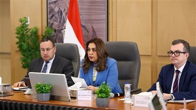 3 وزراء ورئيسة قومي المرأة يطلقون المرحلة الرابعة للمشروعات الذكية الخضراء