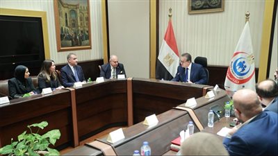 «الصحة» تكرم «نستلة الشرق الأوسط» و«تروس مصر للتنمية»  