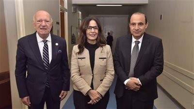 وزيرة الثقافة تتفقد دار الأوبرا وتلتقى الموسيقار عمر خيرت قبيل حفله على المسرح الكبير 