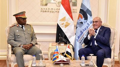 الهيئة العربية للتصنيع تبحث مع الكونغو تعزيز التعاون الصناعي والدفاعي المشترك