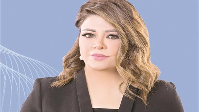 الاعلامية علا شوشة