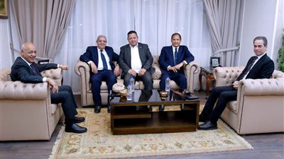 توافد ضيوف حفل تأبين فهمي عمر إلي ماسبيرو