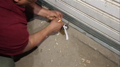 غلق وتشميع 26 محلًا تجاريًا لعدم الالتزام بقرارات الغلق بأسيوط