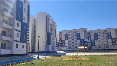 وزيرة الإسكان تتابع تنفيذ وحدات 