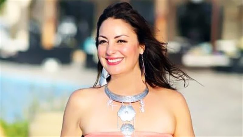الفنانة نرمين الفقي