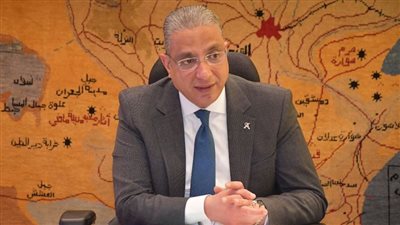 محافظ الجيزة يشيد بروح المحبة بين المصريين