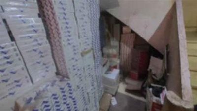 ضبط أكثر من 105 آلاف عبوة سجائر مهربة داخل مخزن غير مرخص بالمنوفية