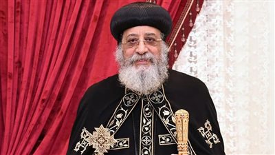 محافظ القاهرة يهنئ البابا تواضروس الثاني بمناسبة اشراقة عيد القيامة المجيد