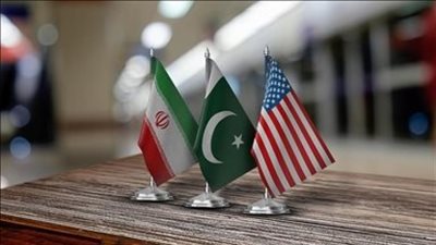 واشنطن بوست: ملف المحتجزين الأمريكيين سيُطرح على طاولة مفاوضات إيران في باكستان