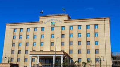محافظ الإسكندرية يحذر من النزول إلى الشواطئ غير المجهزة حفاظًا على سلامة المواطنين