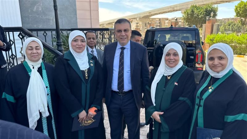 الإعلامي عمرو الليثي