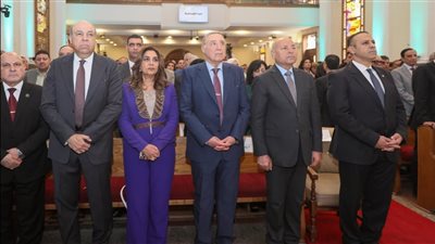 وزيرة التنمية المحلية والبيئة تشارك في احتفالية الطائفة الإنجيلية بعيد القيامة المجيد