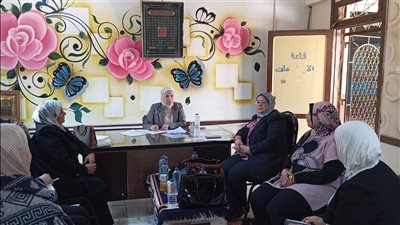 جولة ميدانية لمدير تعليم القاهرة بمدارس غرب مدينة نصر لمتابعة الانضباط وسير العمل