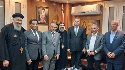 زيارات ميدانية لقيادات القاهرة تعكس روح المحبة في عيد القيامة