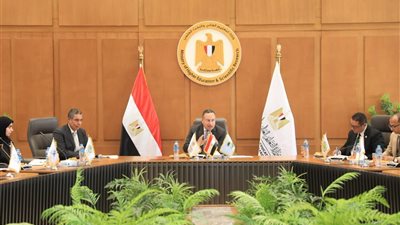 إنشاء “بنك الأفكار الجامعي” لتحويل الإبداع الطلابي إلى مشروعات تنفيذية قابلة للتطبيق 