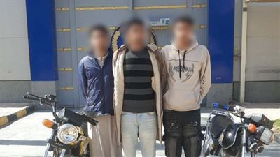  كشف ملابسات أداء قائدي دراجتين ناريتين حركات استعراضية بالتجمع الخامس