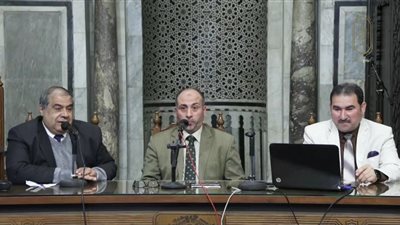 ملتقى التفسير بالجامع الأزهر: القرآن الكريم احتفى بالرمان في 3 مواضع صريحة
