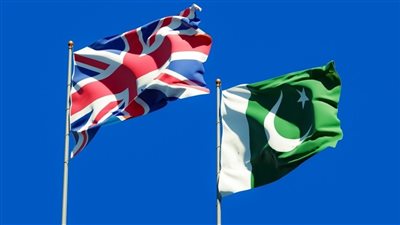 باكستان وبريطانيا تبحثان تطورات مفاوضات واشنطن وطهران ويؤكدان ضرورة احترام وقف إطلاق النار