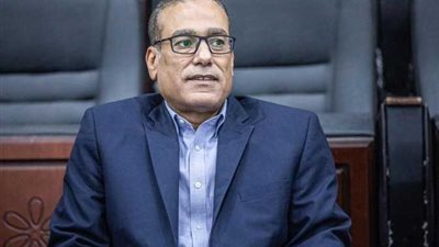 مصطفى عزام يكشف كواليس أزمة الأهلي مع اتحاد الكرة